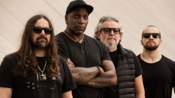 Sepultura. Photo: Collected